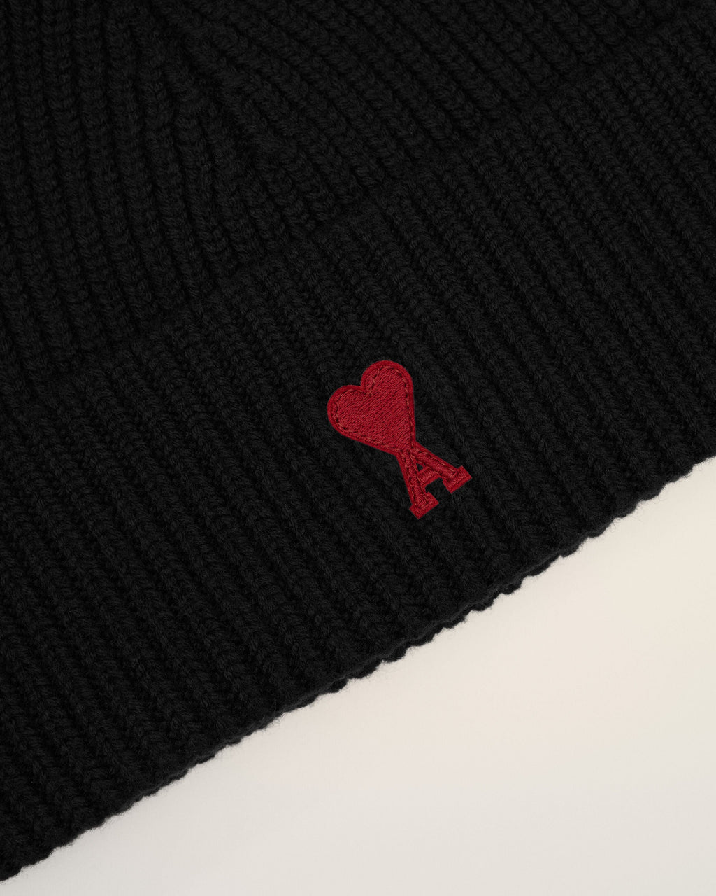 Black Wool Beanie With Contrasted Ami De Coeur