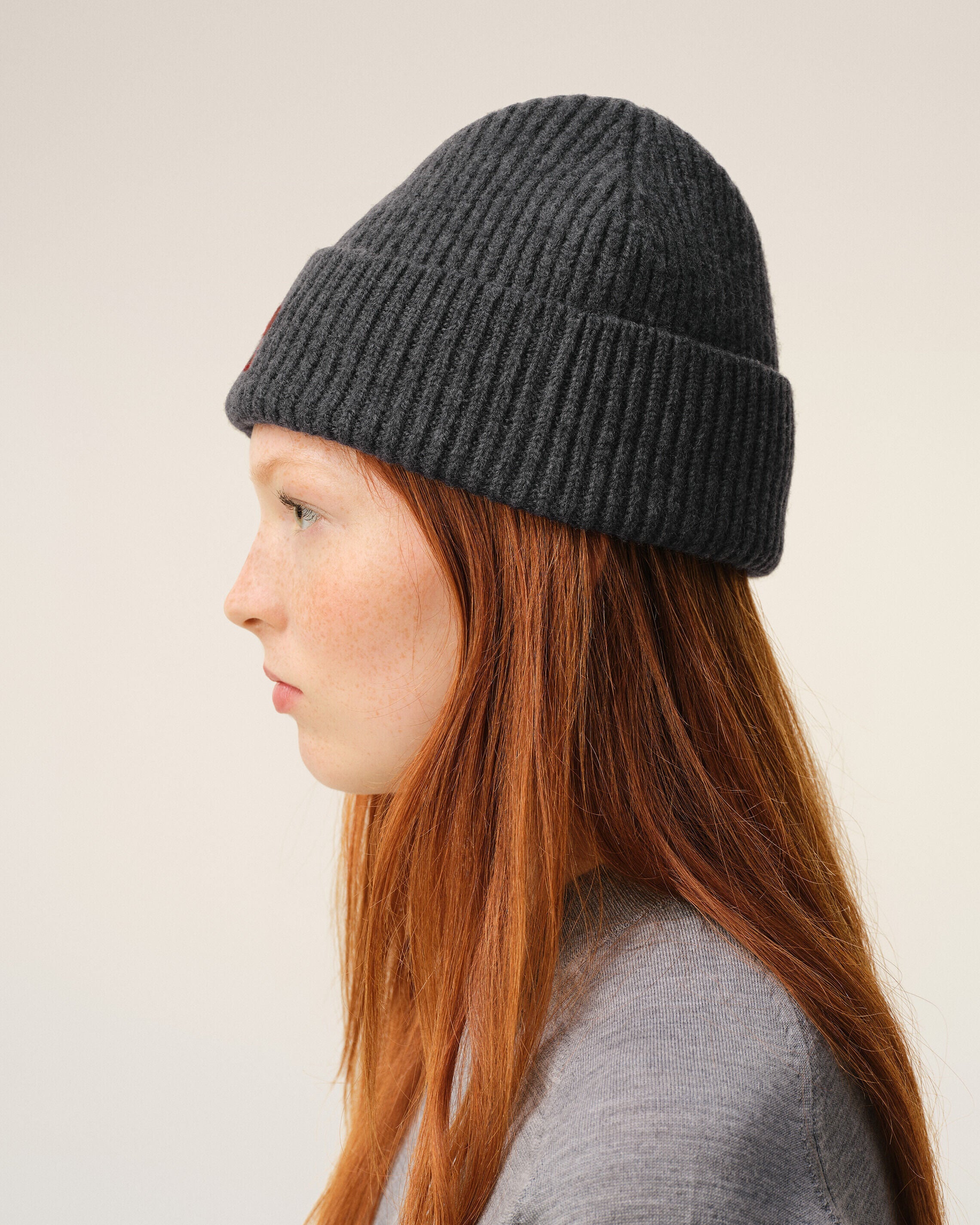 Grey Wool Beanie With Contrasted Ami De Coeur
