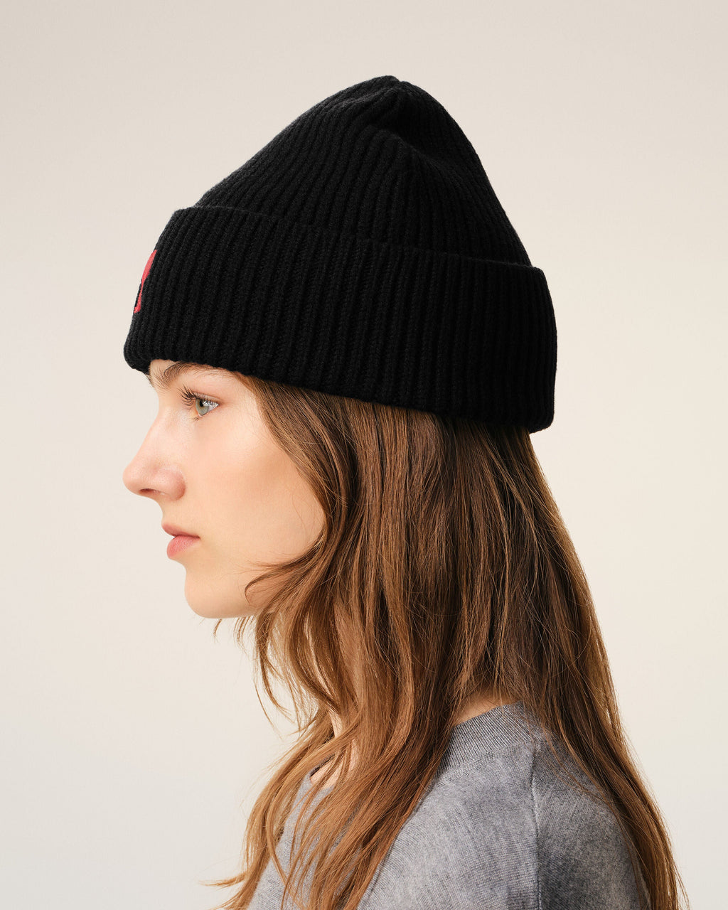 Black Wool Beanie With Contrasted Ami De Coeur