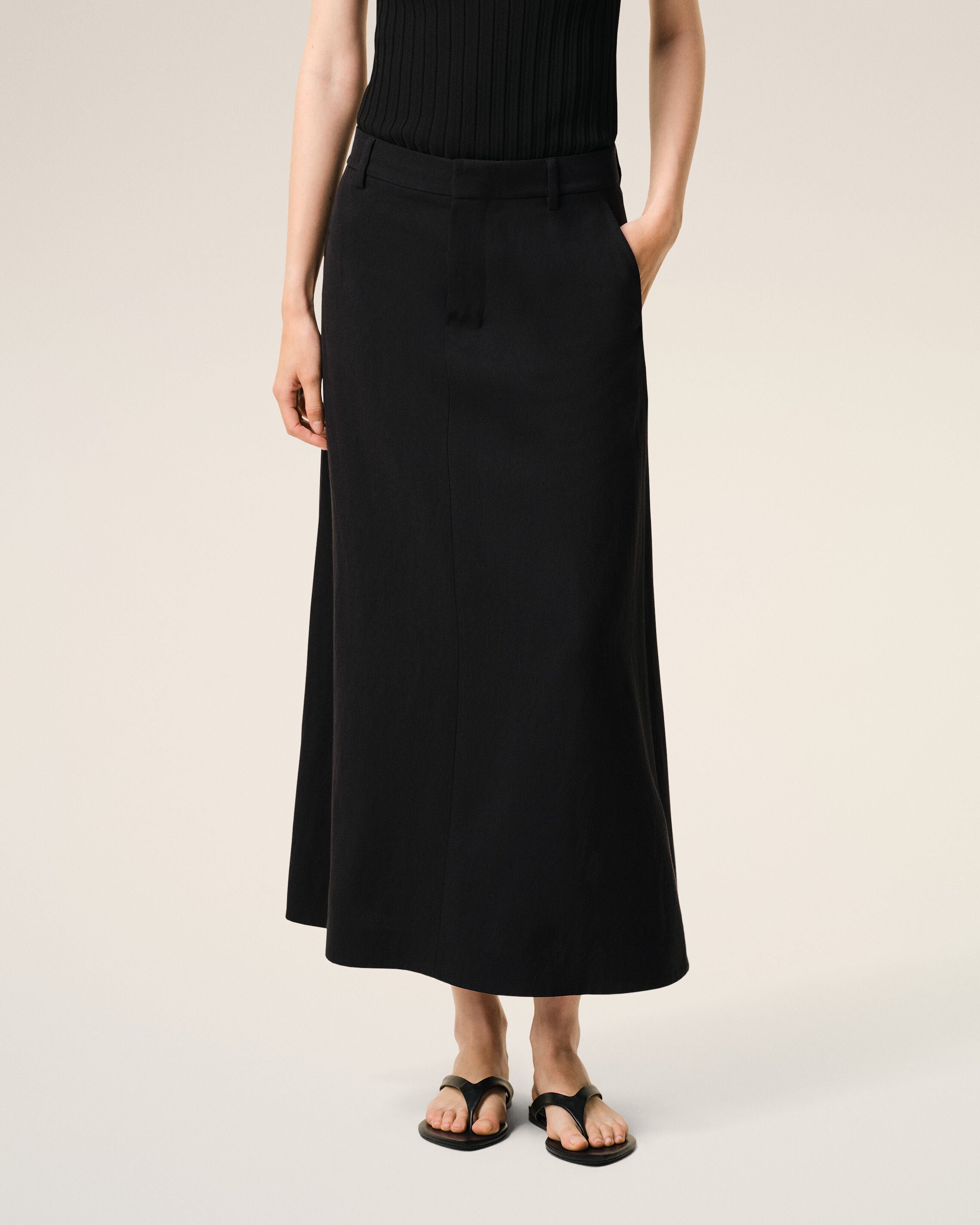 Black Blended Linen Tailor Construction Long Trapeze Skirt