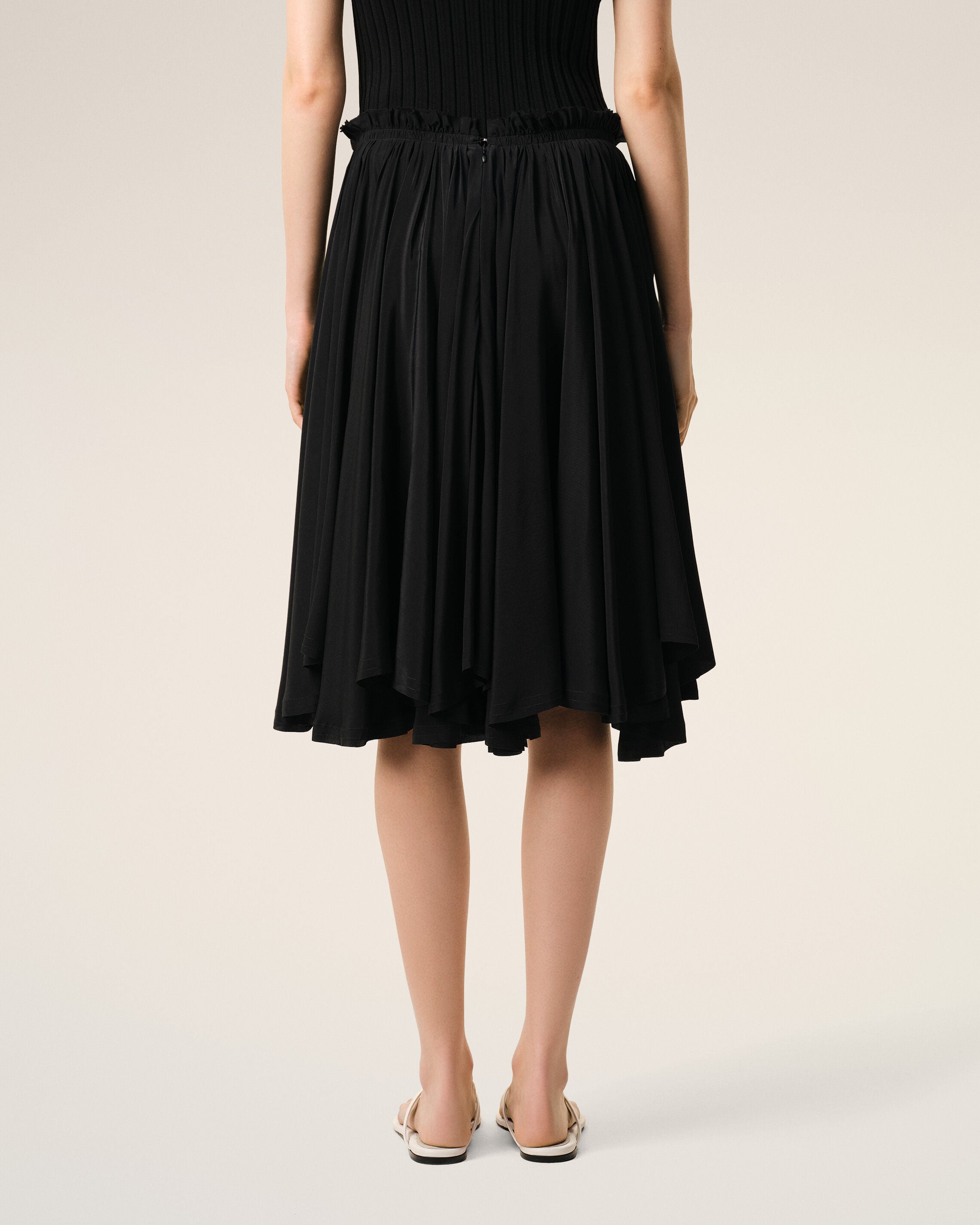 Black Blended Silk Midi Corolla Skirt