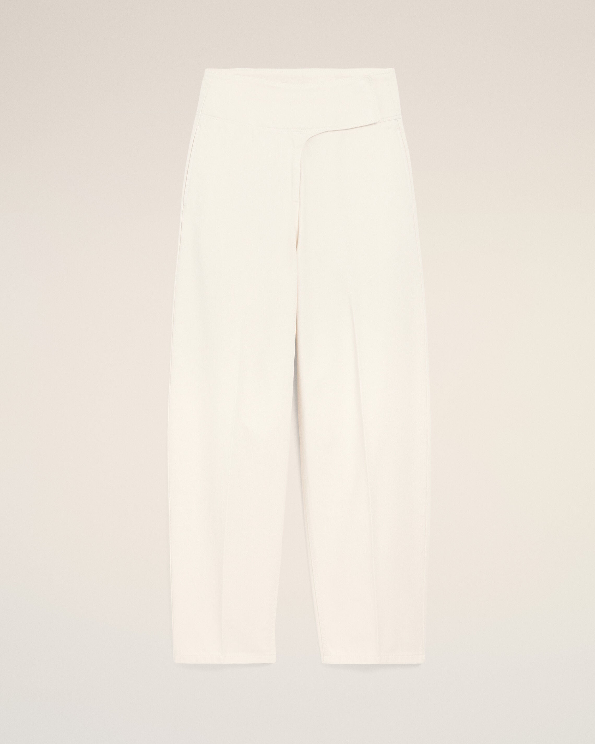 White Cotton Wrapped Belted Ballon Fit Jeans