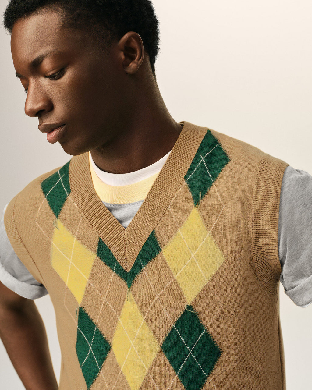 Brown Wool And Cotton Argyle Intarsia Sleeveless Sweater