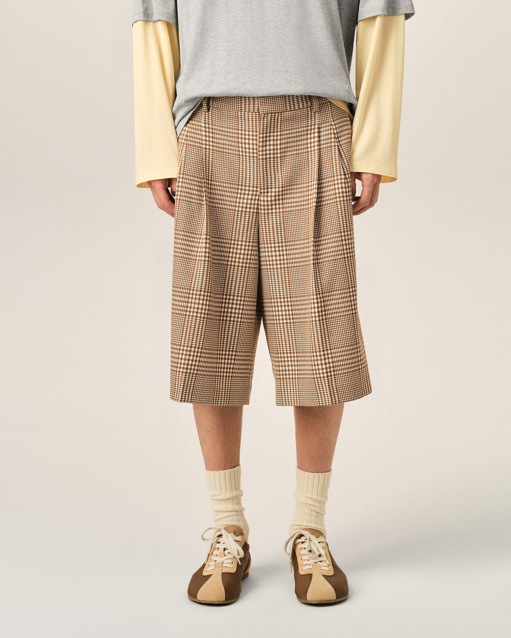 Brown Wool Prince Of Wales Checkered Shorts