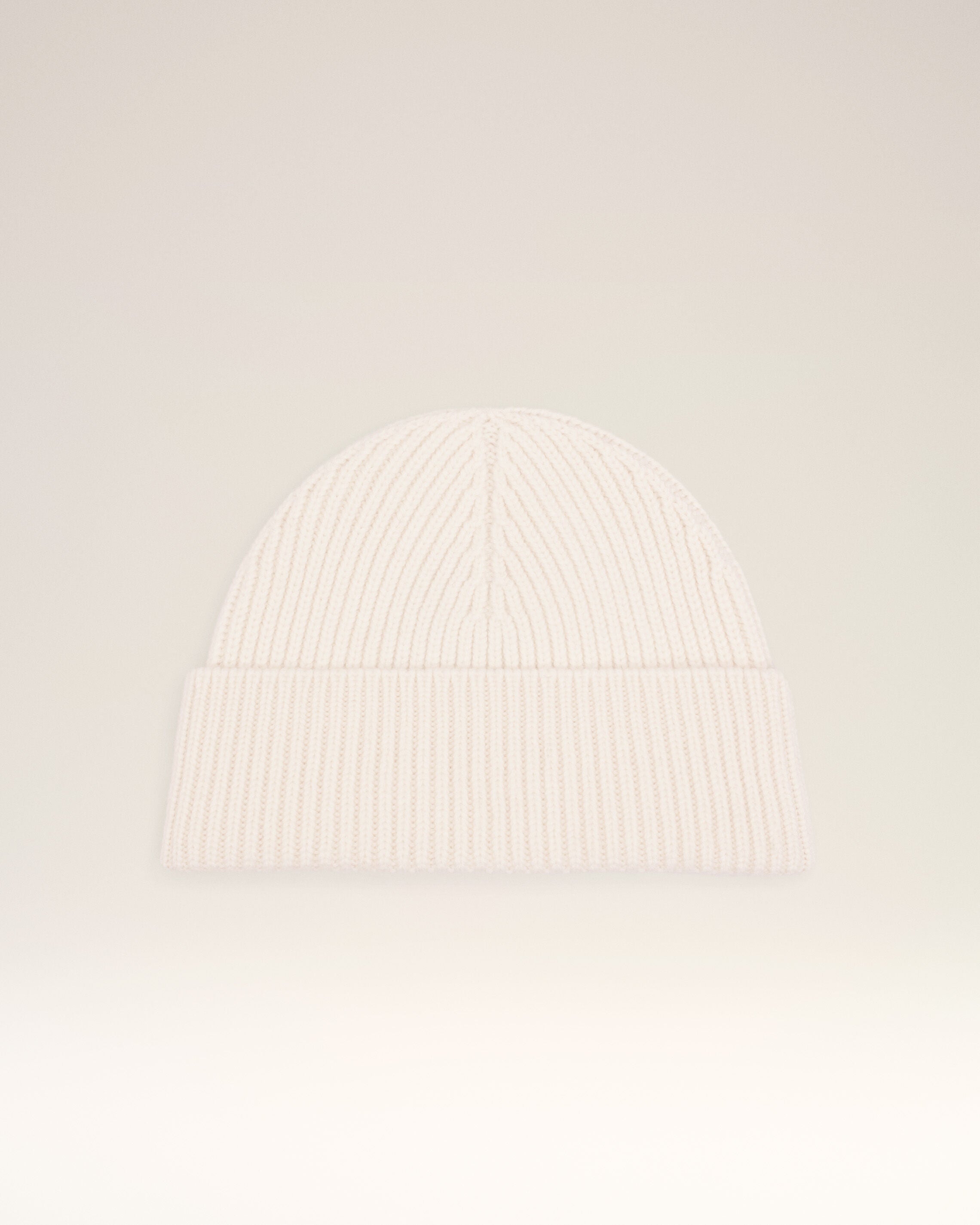 White Wool Ami De Coeur Beanie