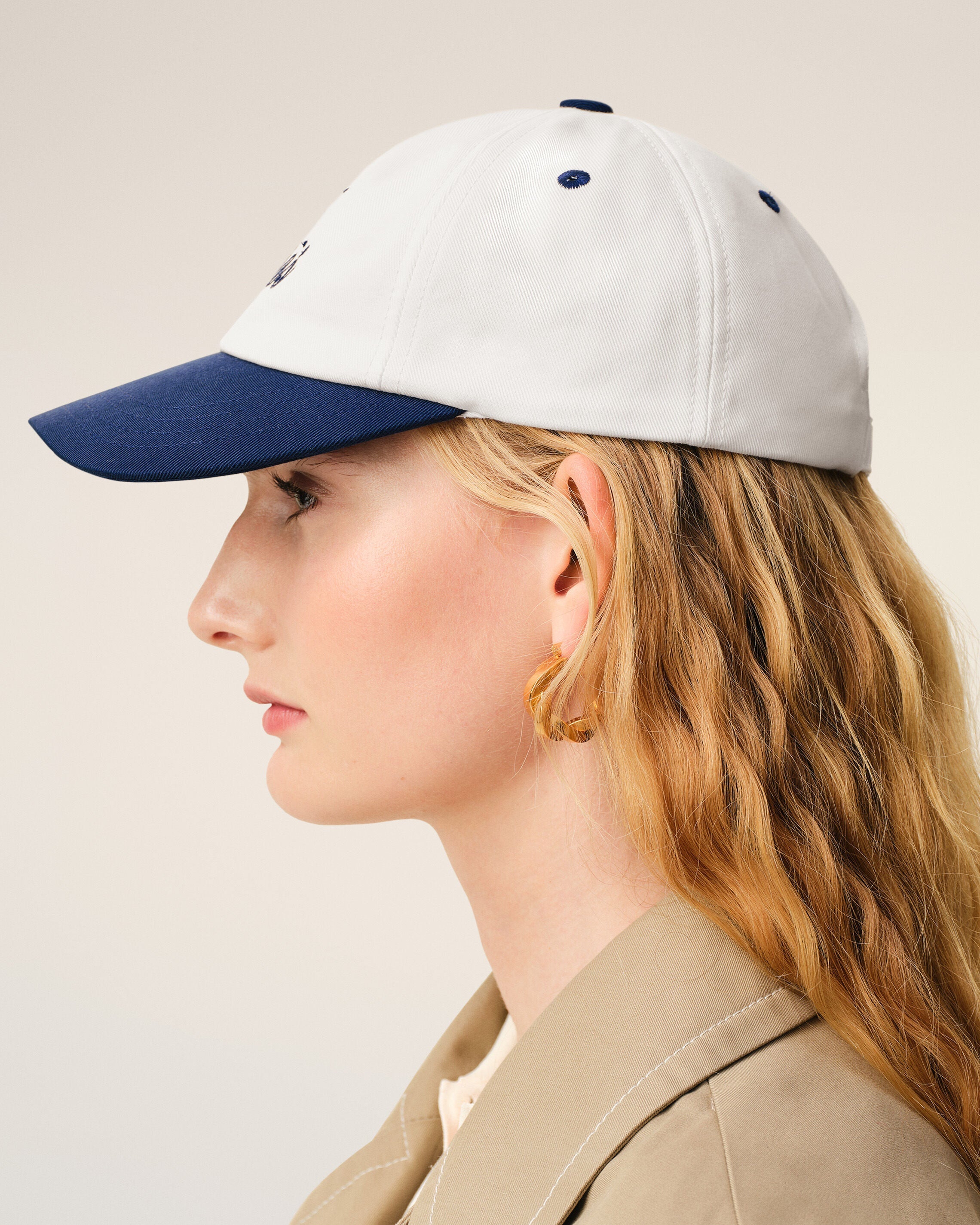 Blue And White Bicolor Cotton Ami Paris Cap